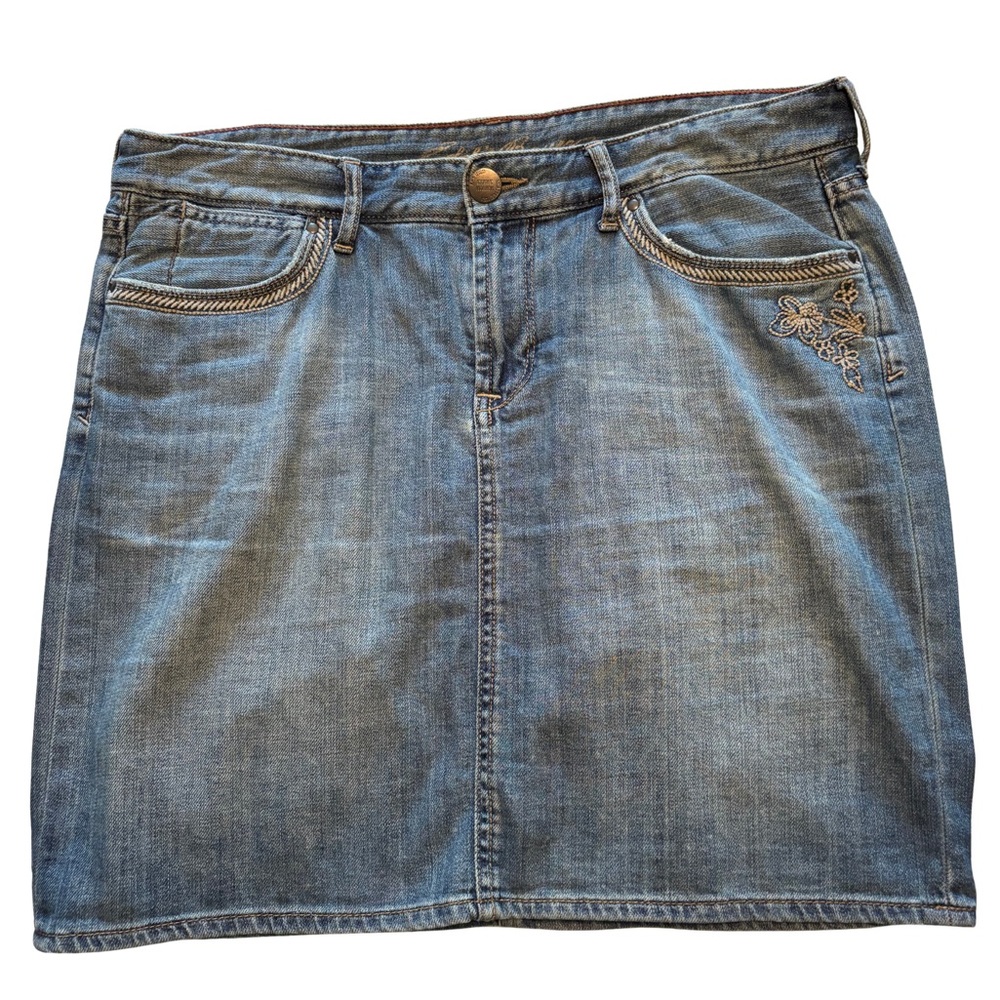 Eddie Bauer Blue Denim Mini Skirt with Embroidery